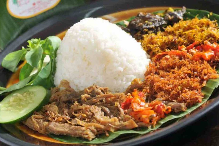 Inilah 10 Makanan Khas Bali yang Wajib di Coba Selama Liburan di Bali